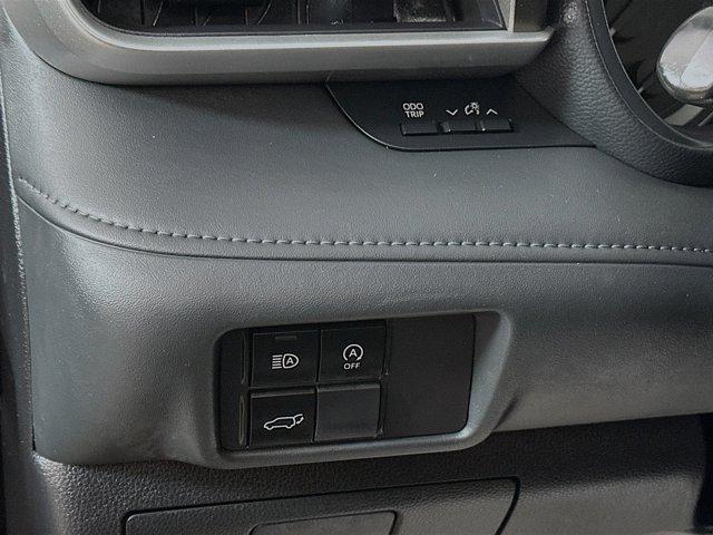 used 2023 Toyota Highlander car, priced at $32,991