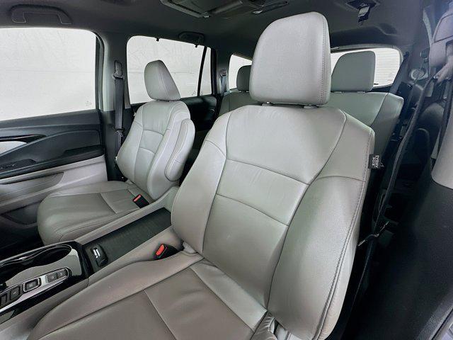 used 2022 Honda Pilot car, priced at $30,927