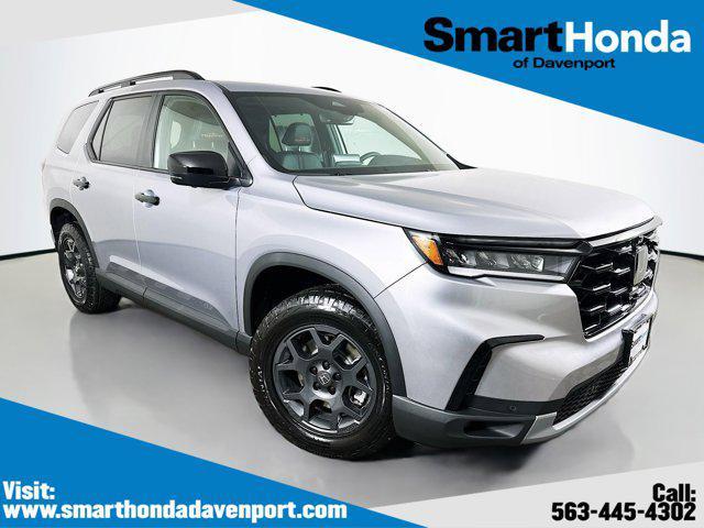new 2025 Honda Pilot car, priced at $51,330