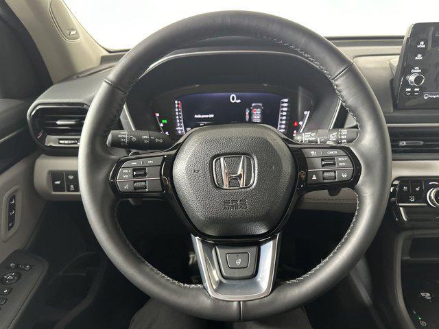 used 2025 Honda Pilot car