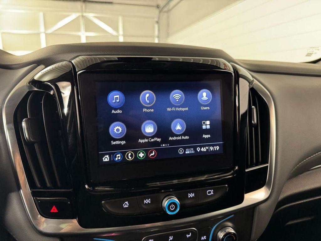 used 2021 Chevrolet Traverse car, priced at $24,987