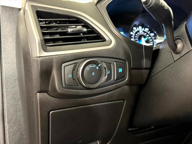 used 2022 Ford Edge car, priced at $25,787
