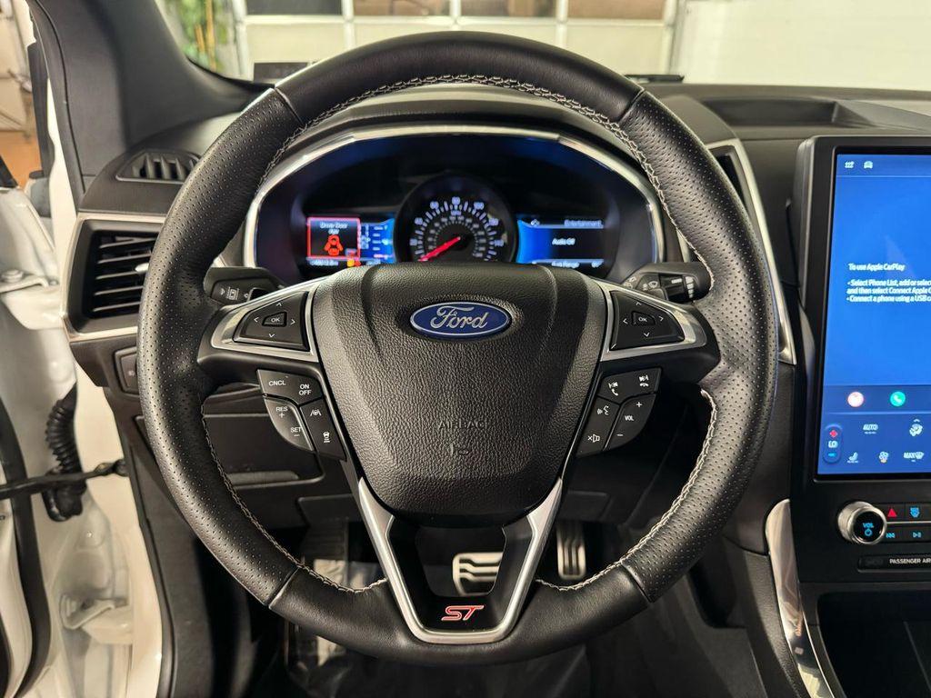 used 2021 Ford Edge car, priced at $25,987