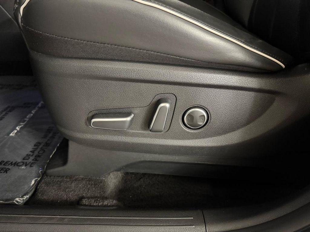 used 2024 Hyundai Palisade car, priced at $35,787