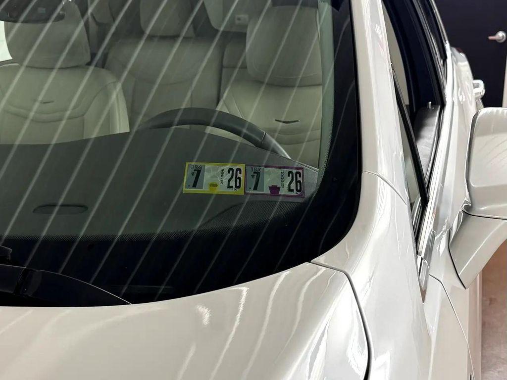 used 2023 Cadillac XT5 car, priced at $34,987