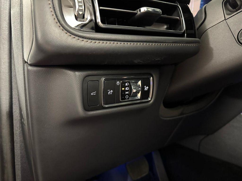 used 2025 Lincoln Aviator car, priced at $67,987