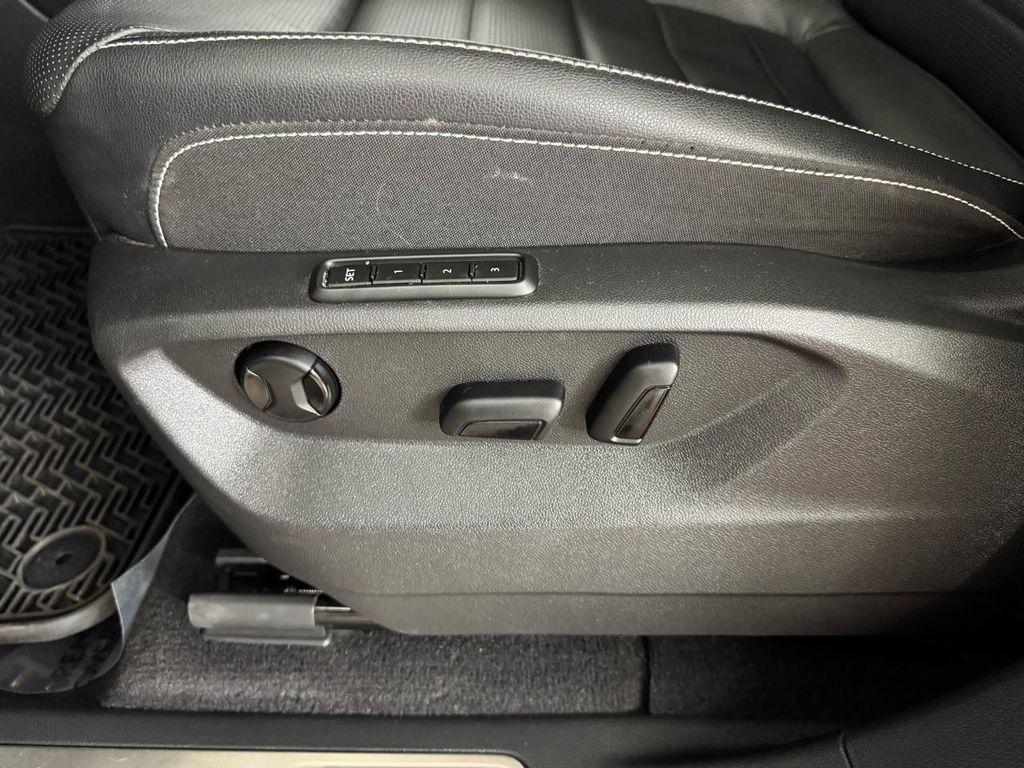 used 2024 Volkswagen Atlas car, priced at $35,987