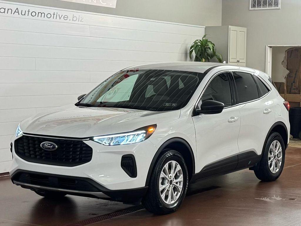 used 2023 Ford Escape car, priced at $22,987