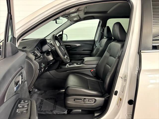 used 2024 Honda Ridgeline car, priced at $37,987