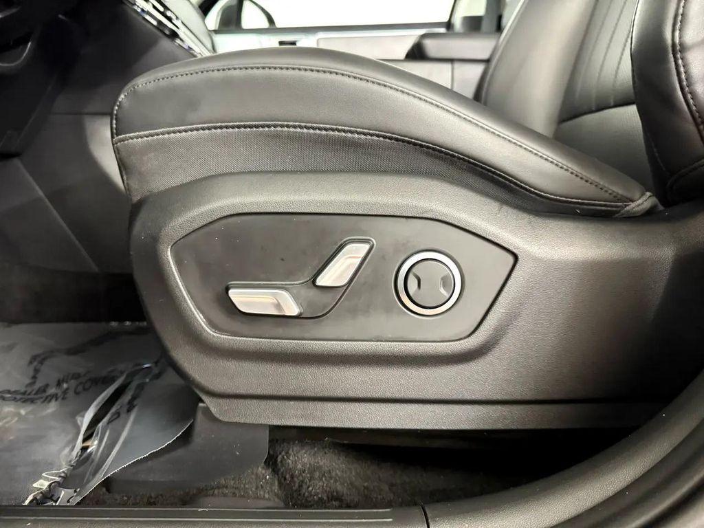 used 2024 Hyundai Santa Fe car, priced at $34,987