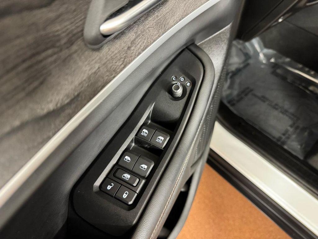 used 2023 Jeep Grand Cherokee car, priced at $31,987