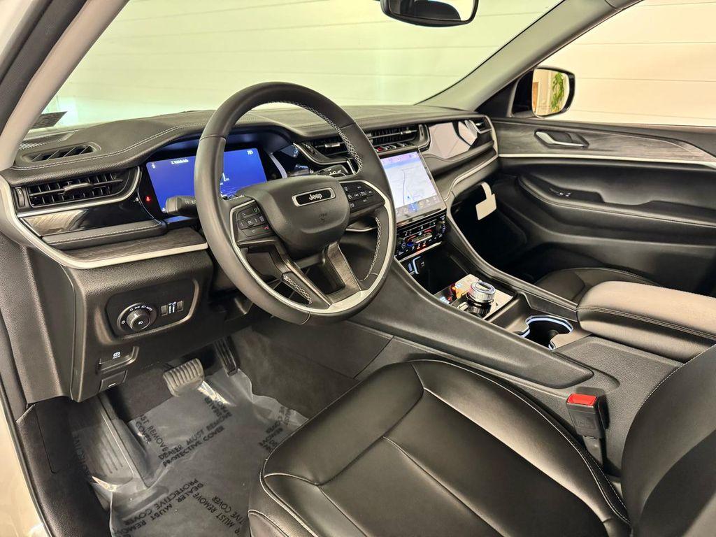 used 2023 Jeep Grand Cherokee car, priced at $31,987