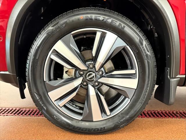 used 2023 Nissan Rogue car, priced at $29,987