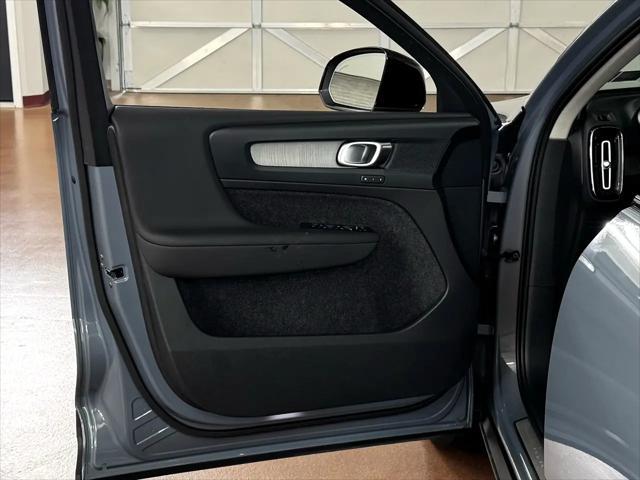 used 2023 Volvo XC40 car, priced at $37,987