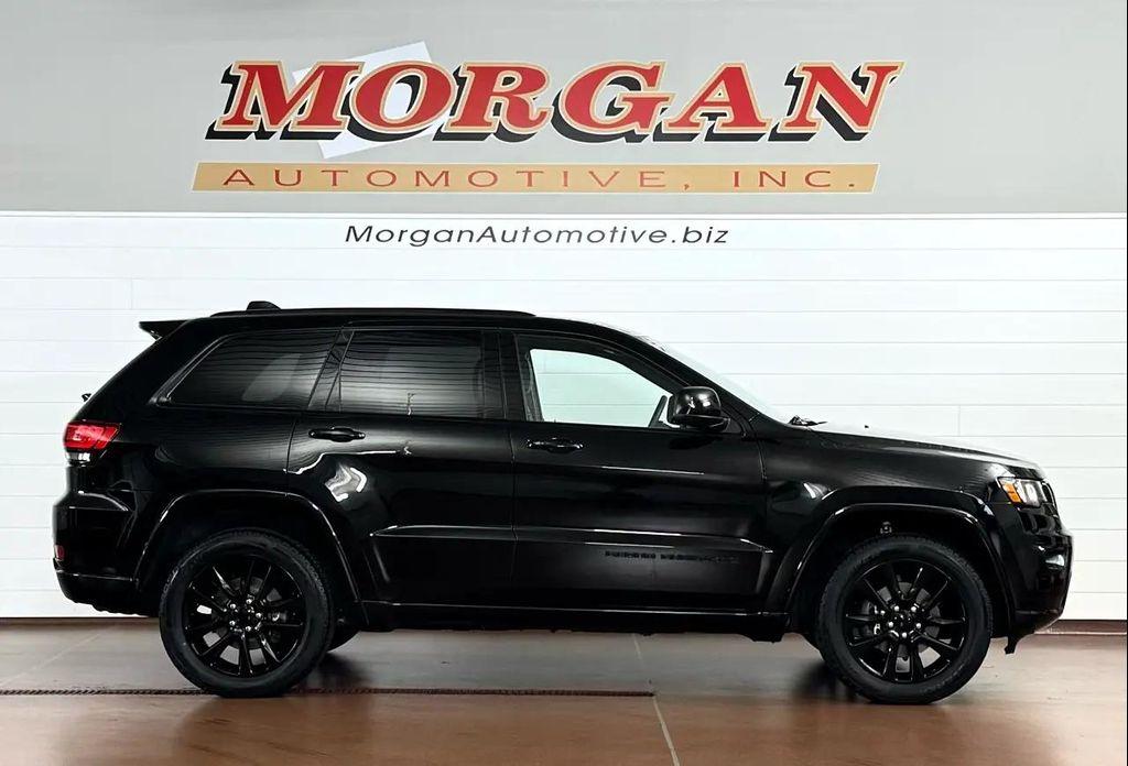 used 2018 Jeep Grand Cherokee car, priced at $17,987