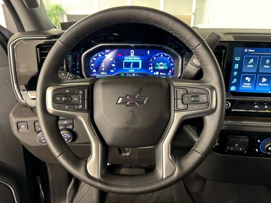 used 2024 Chevrolet Silverado 1500 car, priced at $45,987