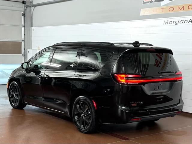used 2023 Chrysler Pacifica car, priced at $27,787