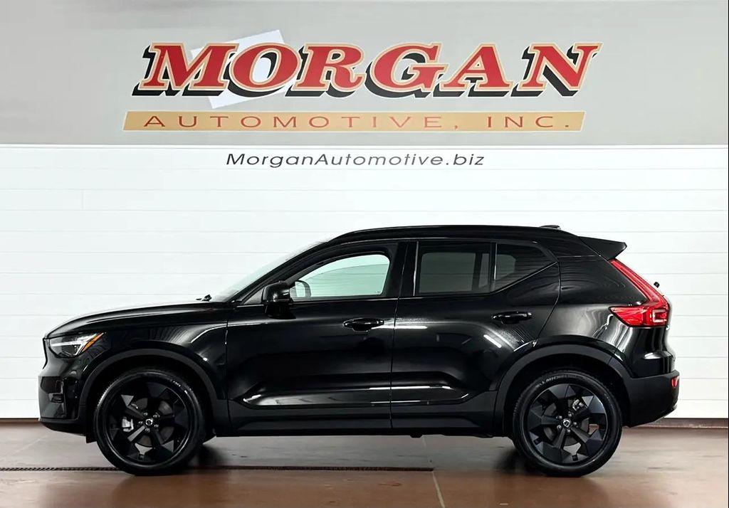 used 2025 Volvo XC40 car, priced at $41,987