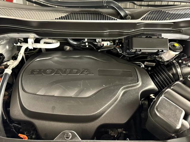 used 2022 Honda Pilot car, priced at $33,987
