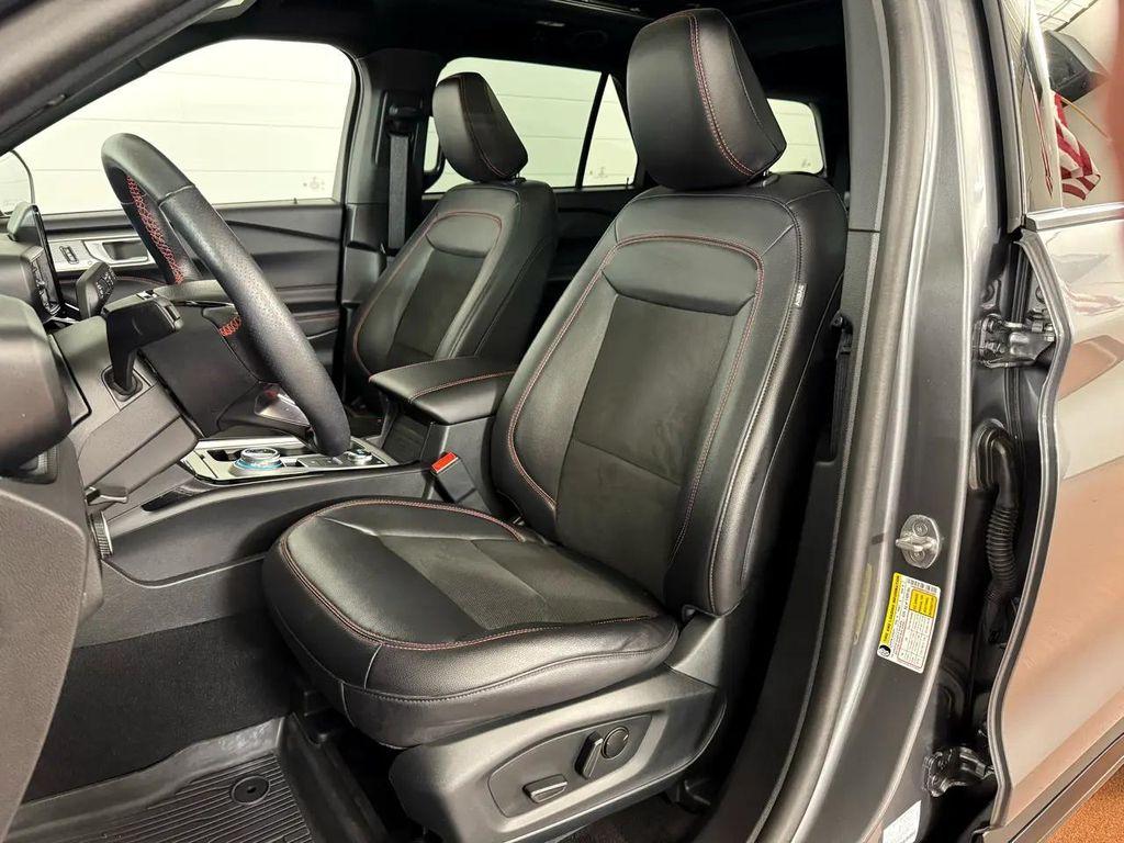 used 2023 Ford Explorer car, priced at $39,987