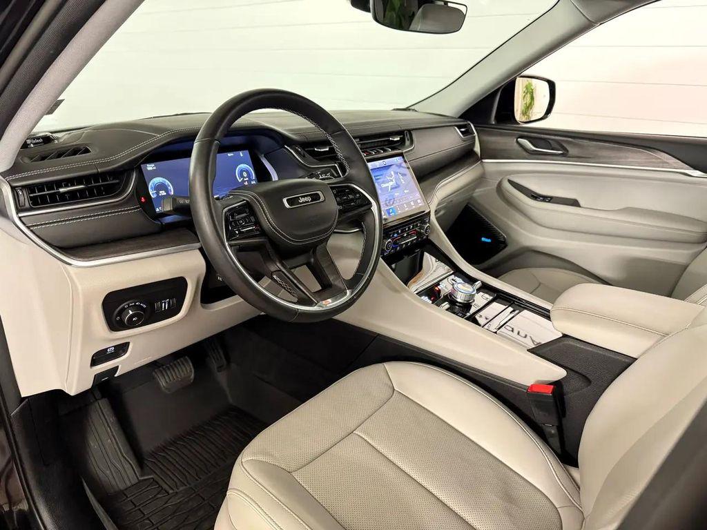 used 2022 Jeep Grand Cherokee car, priced at $36,987