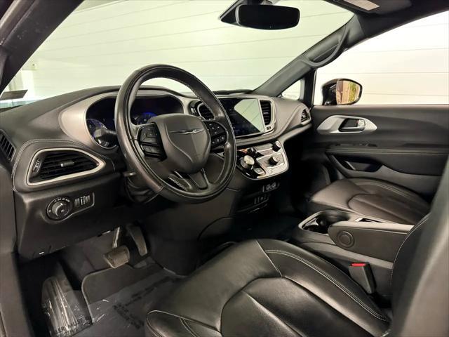 used 2022 Chrysler Pacifica car, priced at $28,987