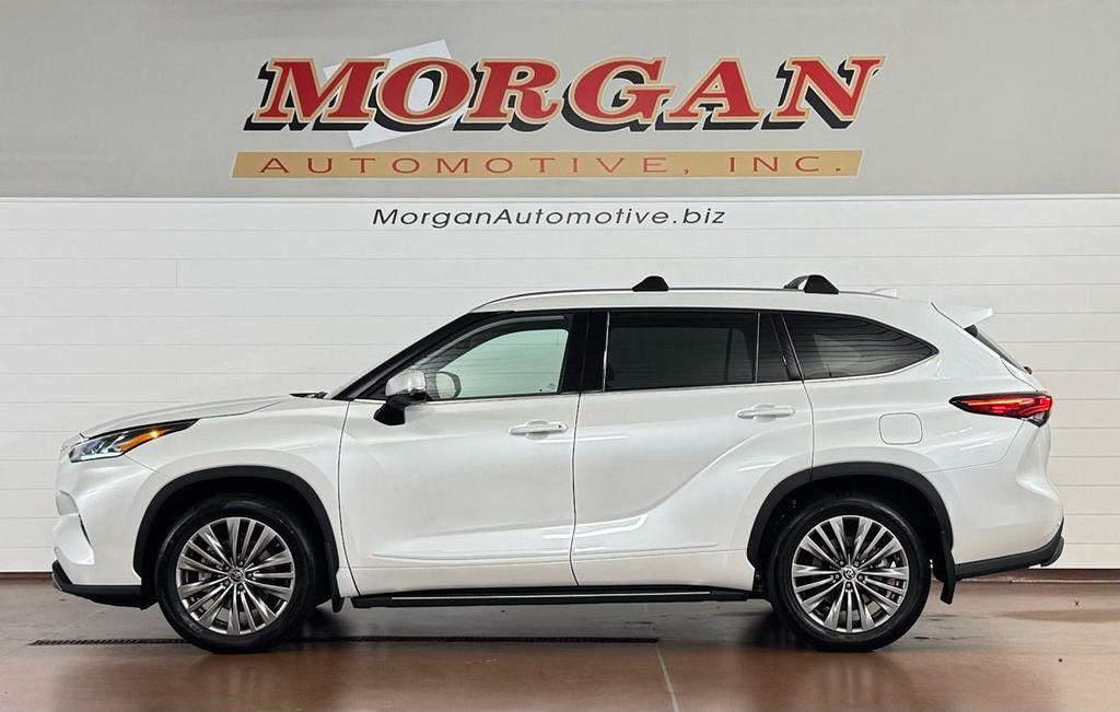 used 2022 Toyota Highlander car, priced at $43,987