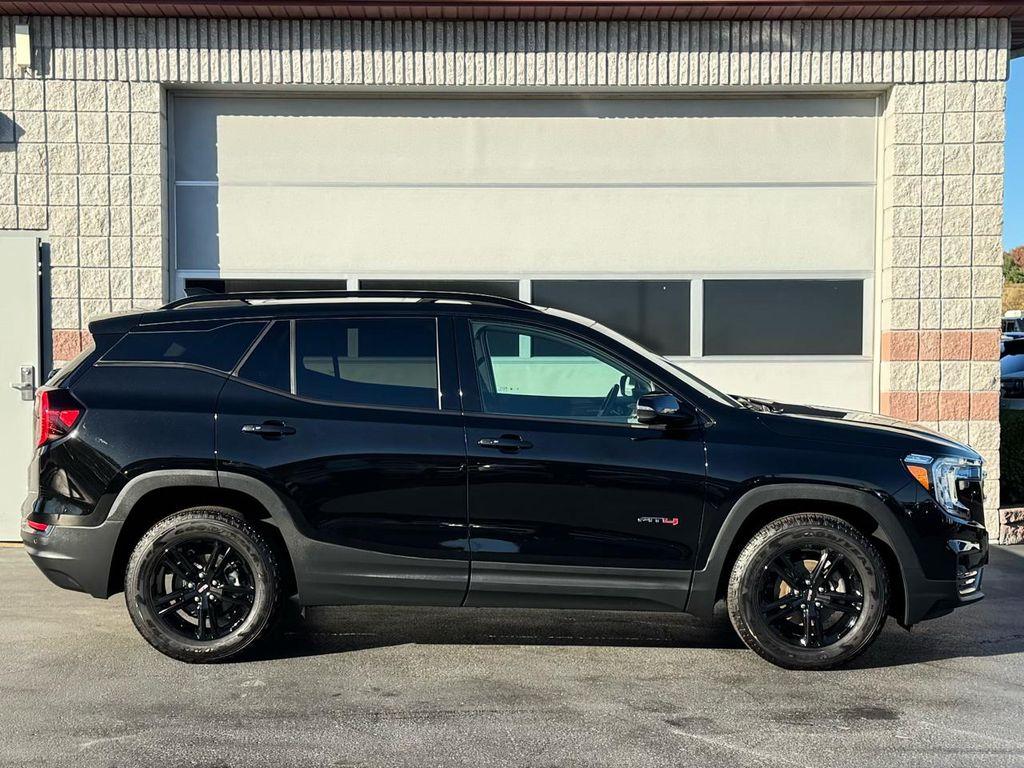 used 2022 GMC Terrain car, priced at $25,987