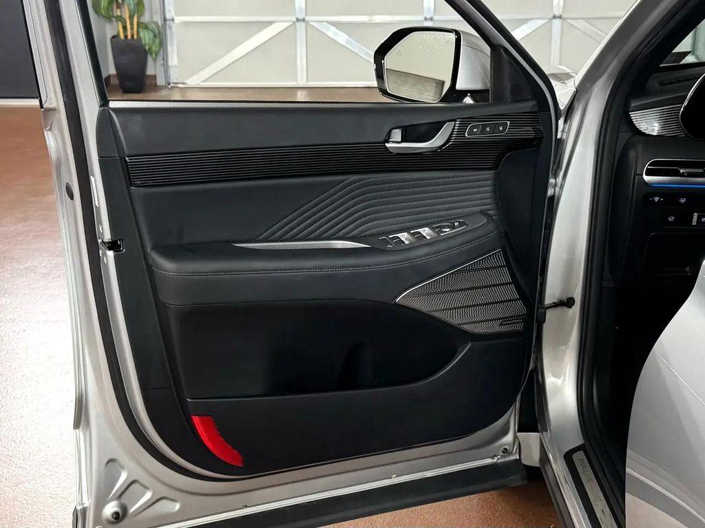 used 2024 Hyundai Palisade car, priced at $37,987