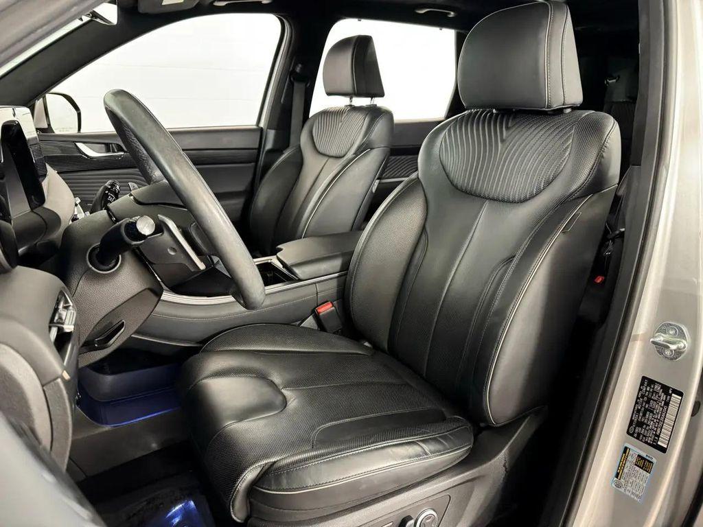 used 2024 Hyundai Palisade car, priced at $37,987