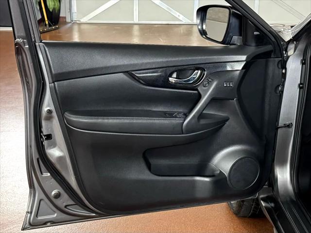 used 2017 Nissan Rogue car, priced at $16,987