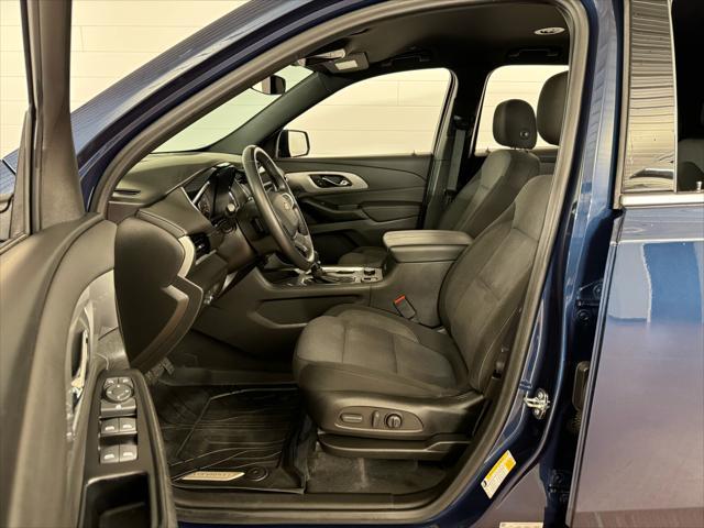 used 2022 Chevrolet Traverse car, priced at $30,987