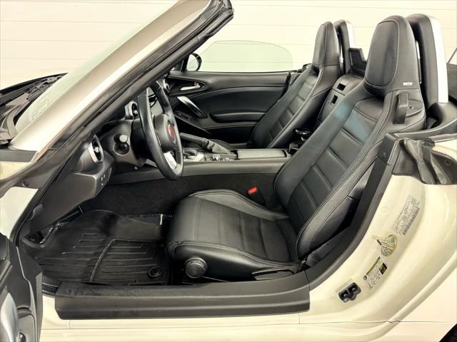 used 2017 FIAT 124 Spider car, priced at $17,787