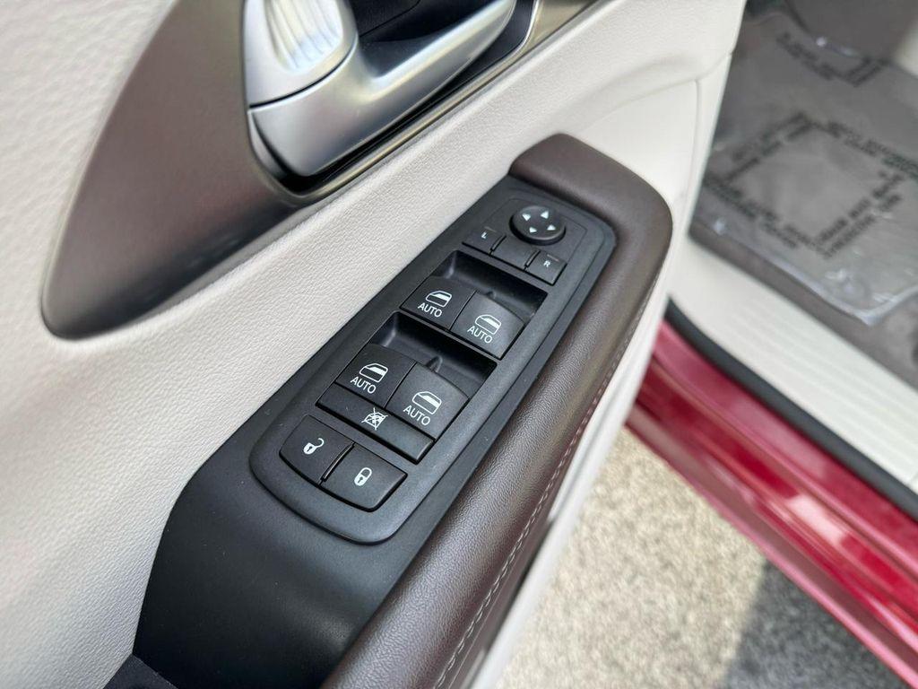 used 2018 Chrysler Pacifica car, priced at $17,987