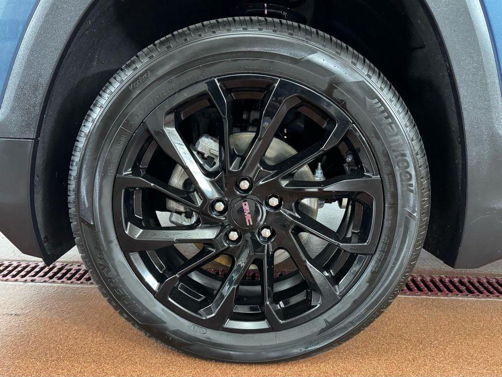 used 2024 GMC Terrain car, priced at $26,787