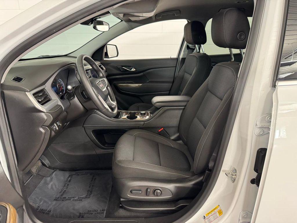 used 2023 GMC Acadia car, priced at $30,987