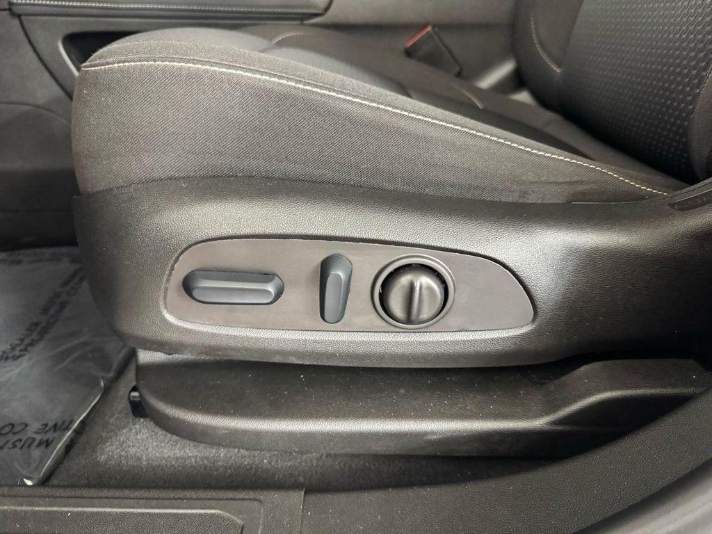 used 2023 GMC Acadia car, priced at $30,987