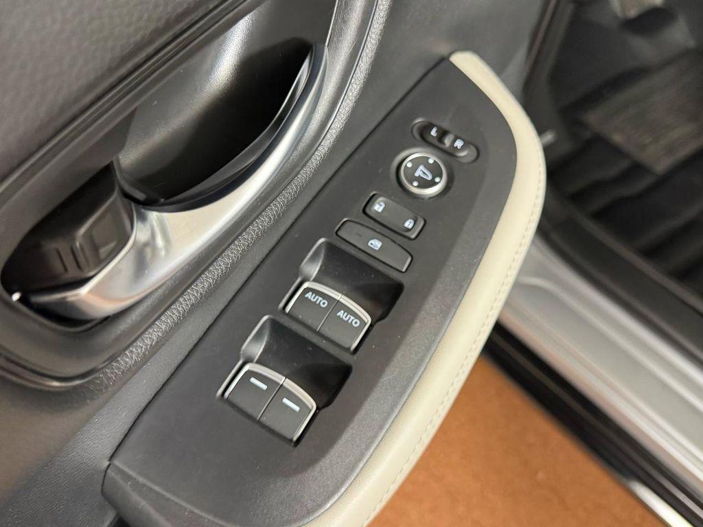 used 2024 Honda HR-V car, priced at $28,787