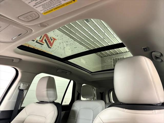 used 2025 Lincoln Aviator car, priced at $58,987