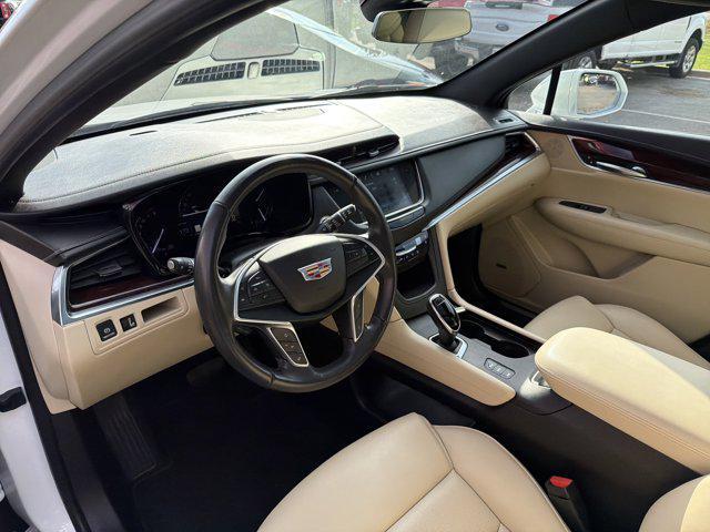 used 2018 Cadillac XT5 car, priced at $14,988
