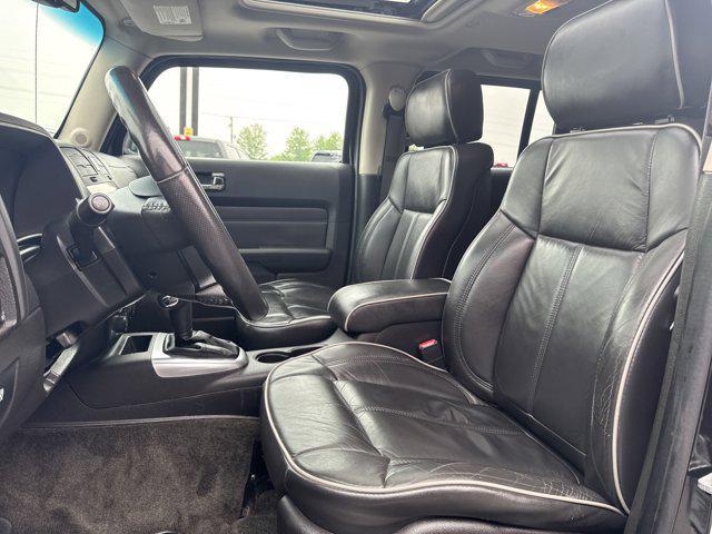 used 2009 Hummer H3 car, priced at $12,888