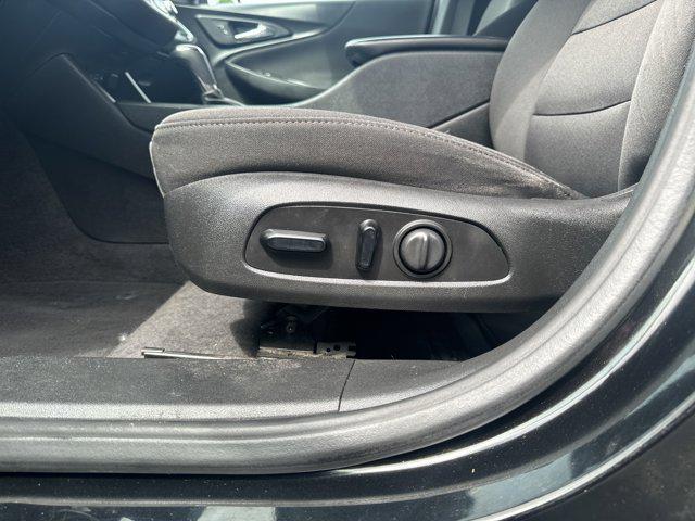 used 2020 Chevrolet Malibu car, priced at $15,988