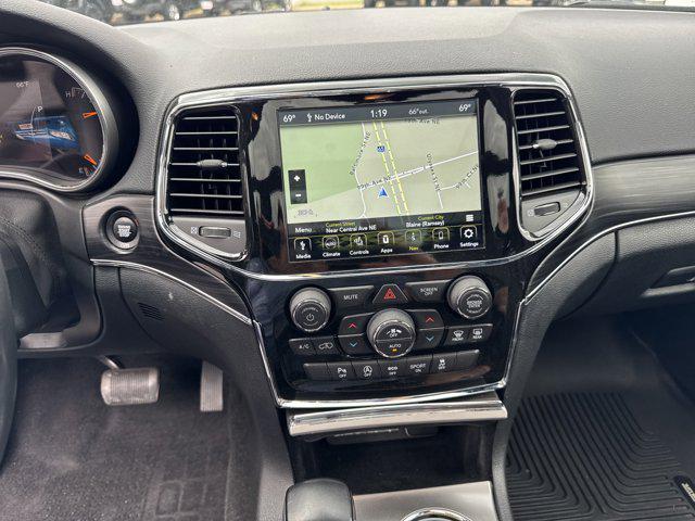 used 2022 Jeep Grand Cherokee car, priced at $29,588