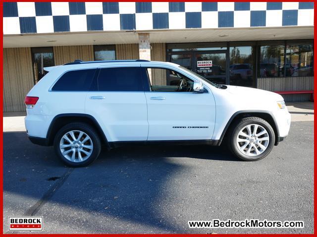 used 2017 Jeep Grand Cherokee car, priced at $13,188