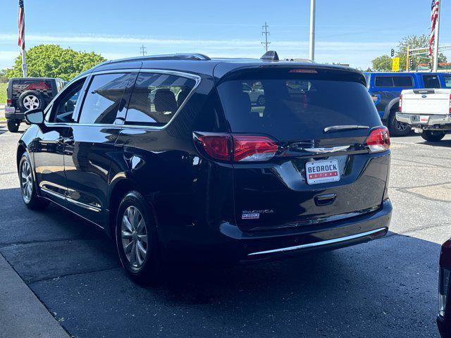 used 2018 Chrysler Pacifica car, priced at $17,988