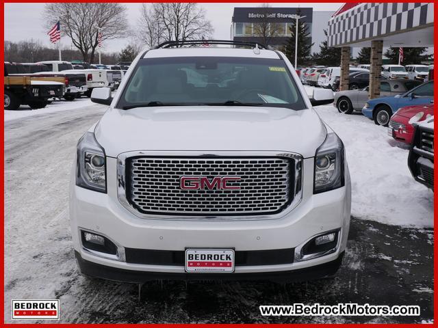 used 2017 GMC Yukon car, priced at $30,288