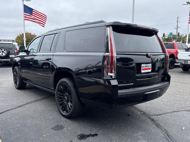 used 2020 Cadillac Escalade ESV car, priced at $33,788