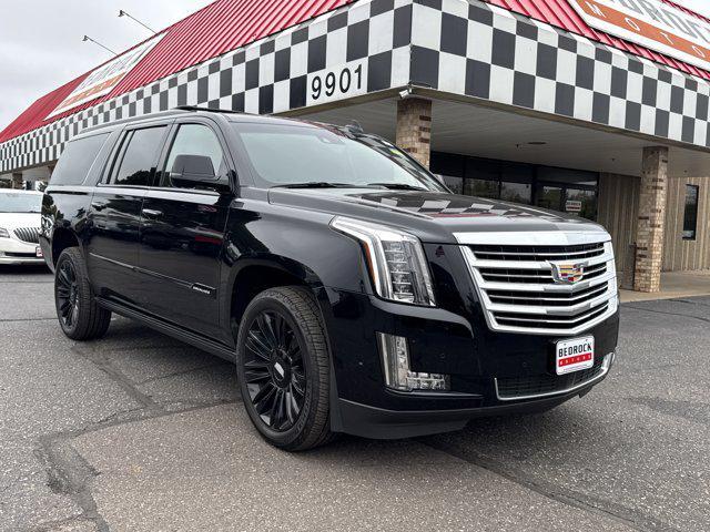 used 2020 Cadillac Escalade ESV car, priced at $33,788