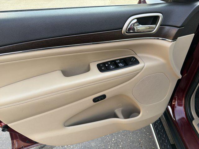used 2016 Jeep Grand Cherokee car, priced at $16,988