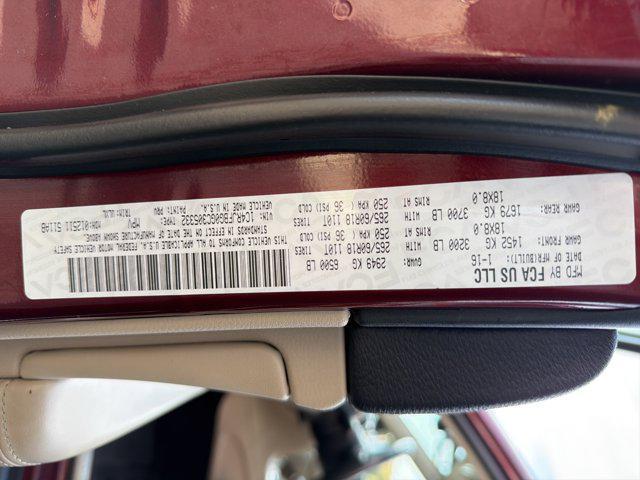 used 2016 Jeep Grand Cherokee car, priced at $16,988